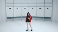Perempuan kelahiran 17 April 2006 ini punya latar belakang musical theater dan sudah bermimpi jadi penyanyi sejak usia 7 tahun. (Foto: dok. YG Entertainment)
