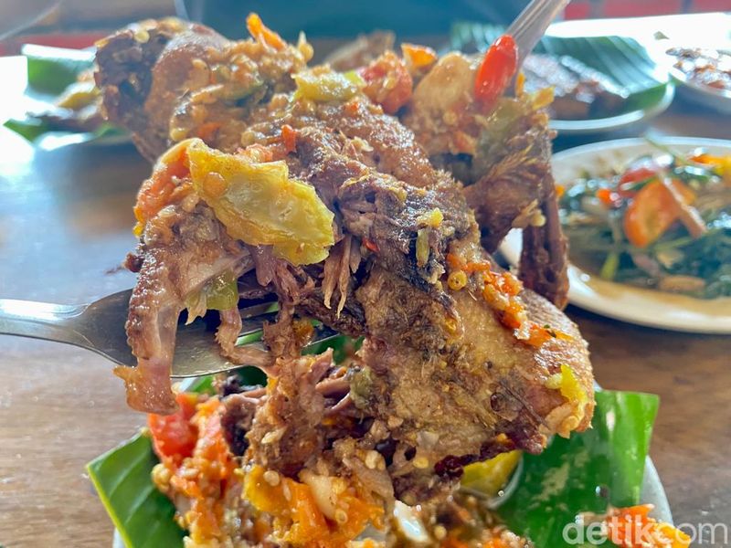Bebek Boedjang : Maknyus! Bebek Belur Racikan Khas Warung Bebek Pontianak