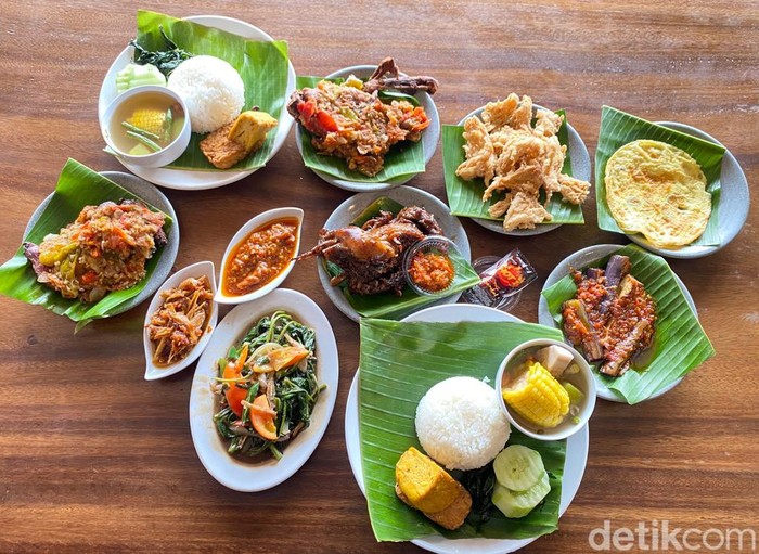 Bebek Boedjang : Maknyus! Bebek Belur Racikan Khas Warung Bebek Pontianak