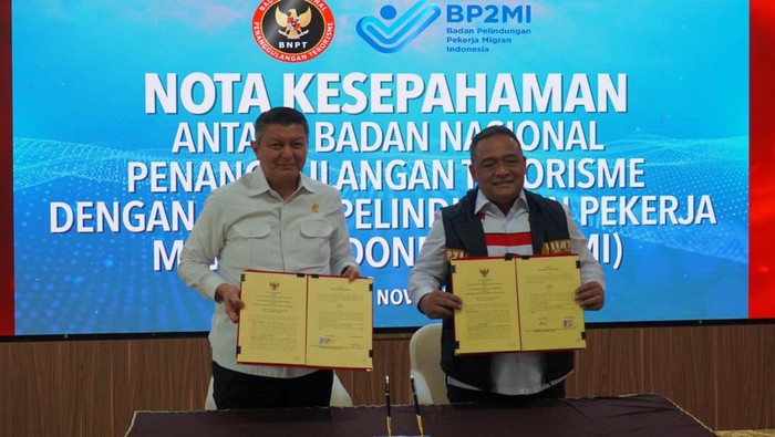 BNPT dan BP2MI menandatangani MoU cegah pekerja migran terpapar terorisme (dok istiimewa).