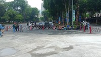 Suasana pagi ini di sekitaran GBK sudah mulai didatangi penonton. Foto: Ahsan/detikhot
