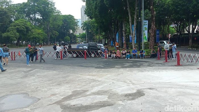 Situasi terkini GBK jelang konser Coldplay.