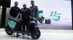Electrum Serahkan Motor Listrik H5 untuk Armada Baru GoRide Electric