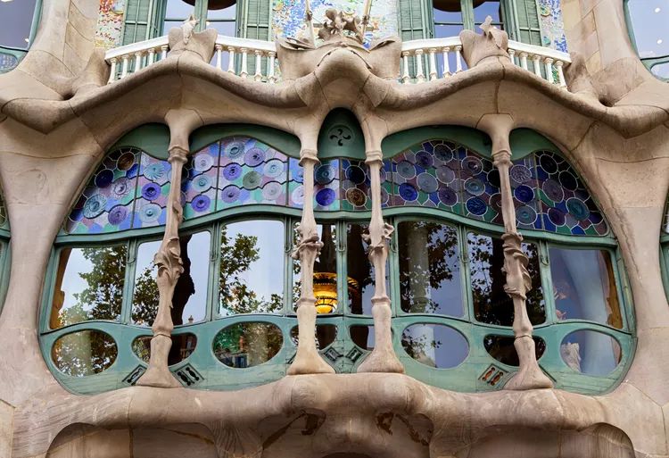 Gaya Arsitektur Art Nouveau