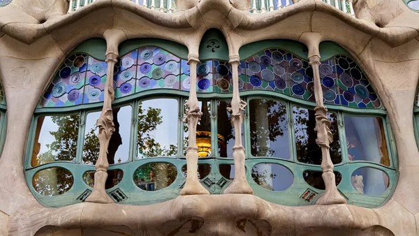 Art Nouveau