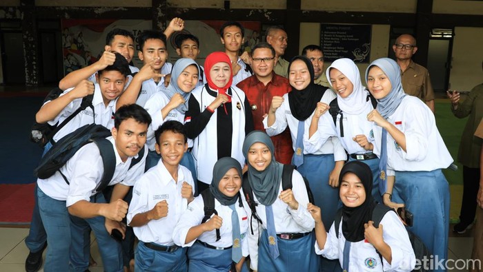 Gubernur Khofifah di Smanor Sidoarjo