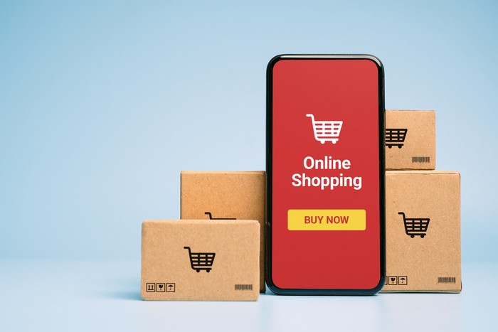 Ilustrasi Online Shopping atau Toko Online