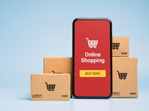 Menteri Keuangan Terbitkan Aturan Pedagang di Toko Online Kena Pajak