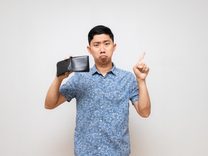 Ilustrasi Pria dan Uang