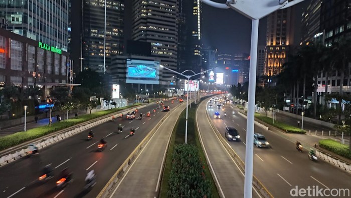 Jalan Jenderal Sudirman mulai berangsur normal, Rabu (15/11)