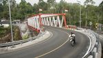 Sempat Putus, Jembatan Kali Glidik II di Lumanjang Kembali Beroperasi