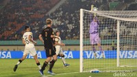 Jerman berhasil menggandakan keunggulan melalui gol ketiganya di menit ke 81 melalui gol Bilal Yalcinkaya. (Foto: Wisma Putra/detikJabar)