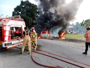 Minibus Terbakar di Luwu Timur Usai Isi BBM, Sopir Alami Luka Bakar