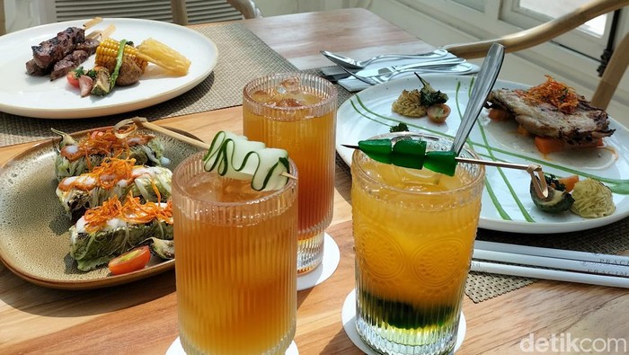Pareanom, minuman favorit di Pracimasana, Pracima Tuin Mangkunegaran.