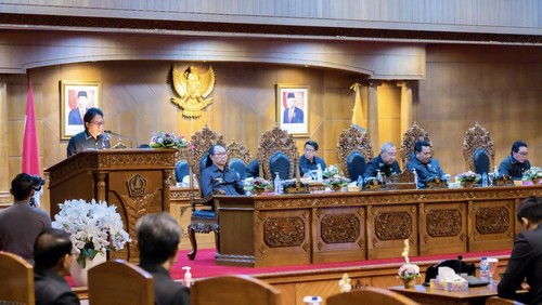 Paripurna rancangan APBD 2024 di gedung DPRD Badung, Rabu (15/11/2023).