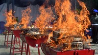 KPPBC TMP A Bogor hingga periode Oktober 2023 telah melakukan 379 penindakan dan memusnahkan sebanyak 4.685.120 batang rokok berbagai merek tanpa pita cukai, 10 Kg tembakau iris tanpa pita cukai, 2.911 botol minuman mengandung etil aIkohol berbagai merek dan dua unit TV prototype kondisi bekas ukuran masing-masing 32 inch dan 43 inch.