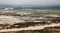 Banjir ini disebabkan oleh meluapnya Sungai Juba.