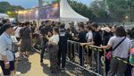 Rela Antre Panjang Demi Merchandise Coldplay
