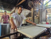Kedelai Mahal, Perajin Tahu Kulon Progo Pangkas Ukuran gegara Merugi