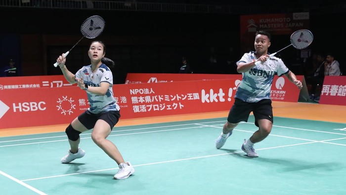 Ganda campuran Indonesia Rehan Naufal Kusharjanto/Lisa Ayu Kusumawati