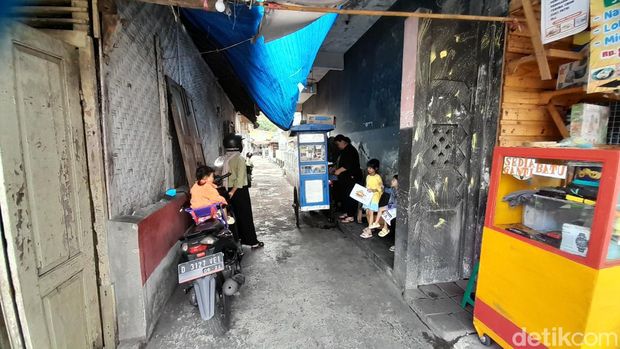 Tempat mangkal Bah Aban, penjual Es Cendol Jakarta.
