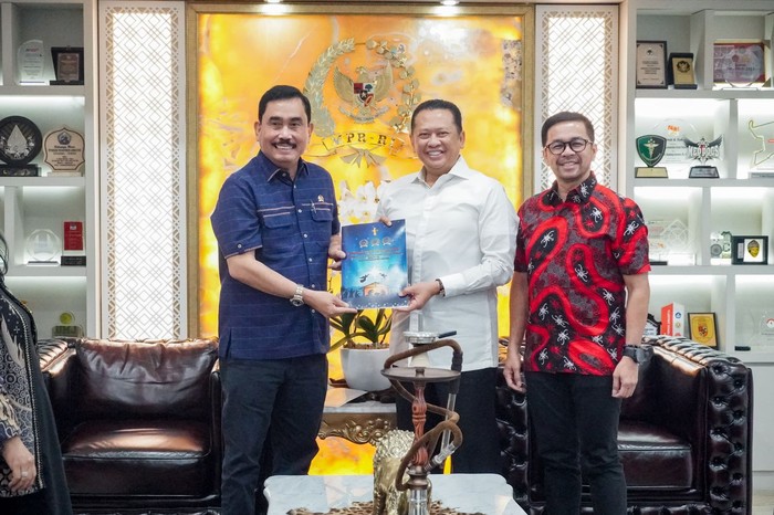 Bamsoet Dukung Perayaan Natal Bersama MPR, DPR, dan DPD RI