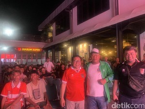 Cak Imin Nobar Indonesia U-17 Vs Maroko Bareng Anak Muda di Pekalongan