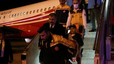 Dievakuasi dari Gaza, Pasien Kanker Palestina Tiba di Turki