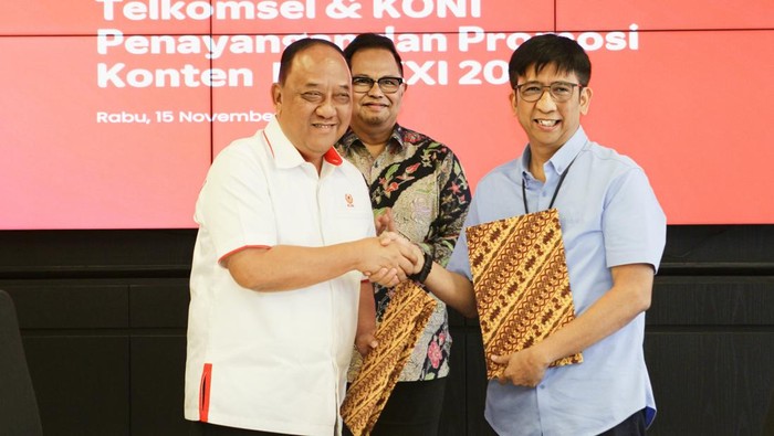 Komite Olahraga Nasional Indonesia (KONI) bersama Telkomsel terus mendukung kesuksesan prestasi olahraga nasional yang akan bertanding di 65 Cabang Olahraga di PON XXI 2024 Aceh-Sumatera Utara.