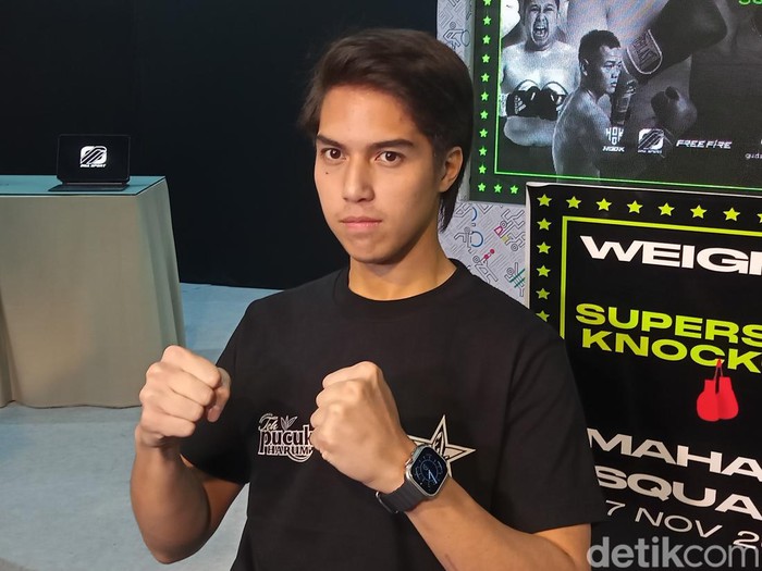 El Rumi jelang tanding tinju dengan Jefri Nichol.