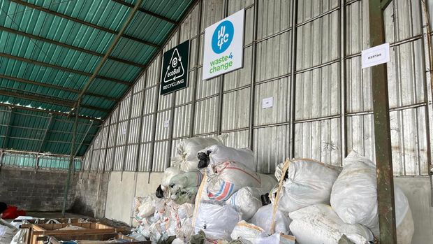Gudang sampah ecoBali Recycling di Badung, Bali, Jumat (3/11/2023).