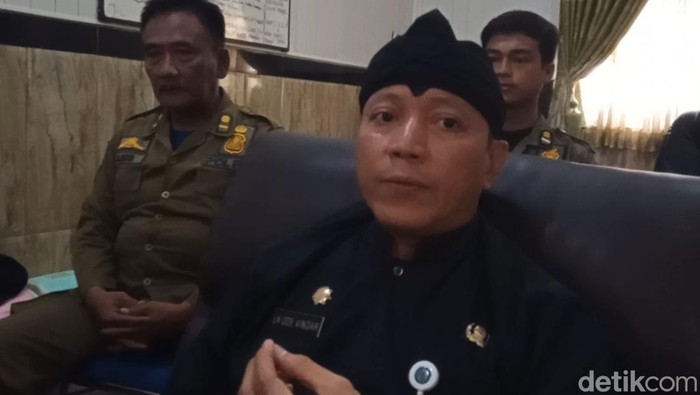 Kepala Dinas Lingkungan Hidup dan Pengelolaan Sampah (DLHPS) Brebes, Laode Aris Vindar, Kamis (16/11/2023).