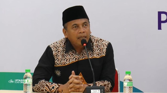 Ketua PP Muhammadiyah Agung Danarto dalam konferensi pers Milad Muhammadiyah ke-111, Kamis (16/11/2023).