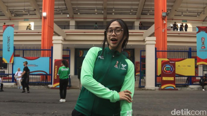 Keyfatiha Nayla Nazwa Volunteer Piala Dunia U-17 2023.