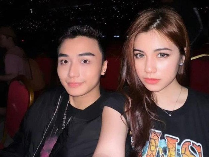 Leon Dozan dan Rinoa Aurora