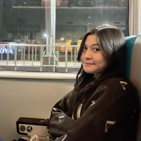 Melalui akun Instagram pribadinya Nasha kerap membagikan foto-foto dirinya. Hingga saat ini Nasya sendiri sudah memperoleh lebih dari 199.000 pengikut di Instagramnya. Foto: Instagram/@nasha.anayaa