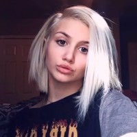 Dalam sebuah unggahan terbaru, Orylan mengungkap wajahnya dulu sebelum bertransformasi seperti sekarang. Banyak netizen yang tidak menyangka jika ia dulu berpenampilan bak gadis manis. Foto: Instagram @orylan1999