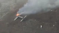 Dari video yang beredar, warga sempat merekam pesawat super tucano yang mengeluarkan api dan asap.