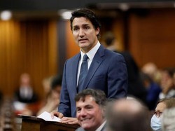 Justin Trudeau Terciduk Ciuman dengan Katy Perry di Atas Yacht, Benar Pacaran?