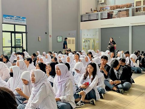 Semarak SMAN 2 Bandung Ikuti Classy Yamaha Youth Festival