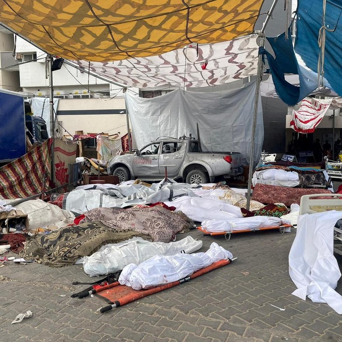 Dokter Tak Berdaya Selamatkan Pasien Sekarat, Halaman RS Al Shifa Penuh Mayat