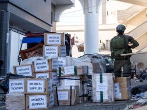 Usai Serbu RS Terbesar Gaza, Israel Kirim Buldoser-Hancurkan Pintu Masuk