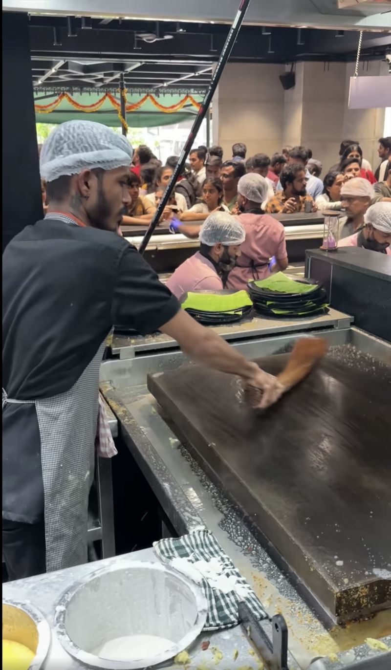 Viral! Restoran di India Ini Sajikan Hidangan Dosa dengan Sangat Cepat