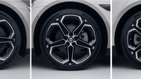 Xiaomi SU7 memiliki opsi ukuran velg 19 inc yang dibalut ban 245/45 dan 20 inch dilingkari ban 245/40. Foto: MITT