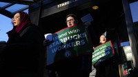 Sementara itu, manajemen Starbucks mengumumkan bakal menaikkan gaji per jam 3% mulai 2024. Hal tersebut dikritik oleh para karyawan dan menyebut Starbucks sebagai tuli nada.  