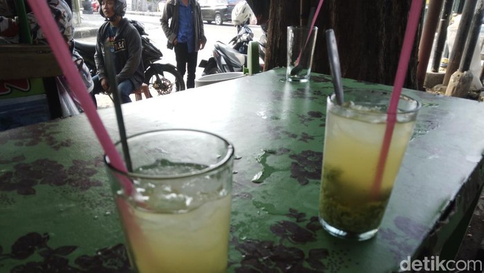 Es tape ketan khas Cirebon