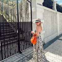 Terkait dengan isu perselingkuhan yang menyeret namanya, Genoveva membantah keras atas tuduhan tersebut. Foto: Instagram