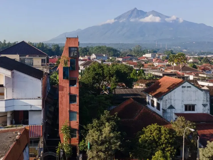 Begini Wujud Hotel Paling Ramping di Dunia yang Ada di Salatiga