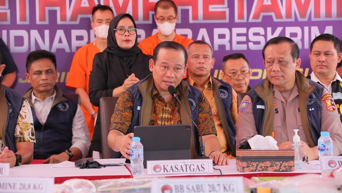 Irjen Asep Edi Suheri di Jumpa Pers Pengungkapan Kasus Narkoba