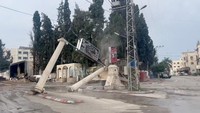 Para ahli mengatakan, penghancuran warisan budaya yang disengaja selama konflik dapat dianggap sebagai kejahatan perang. Video obtained by Reuters/via REUTERS. 